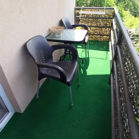 Urban Retreat Dalmatinska Апартаменти Подгориця